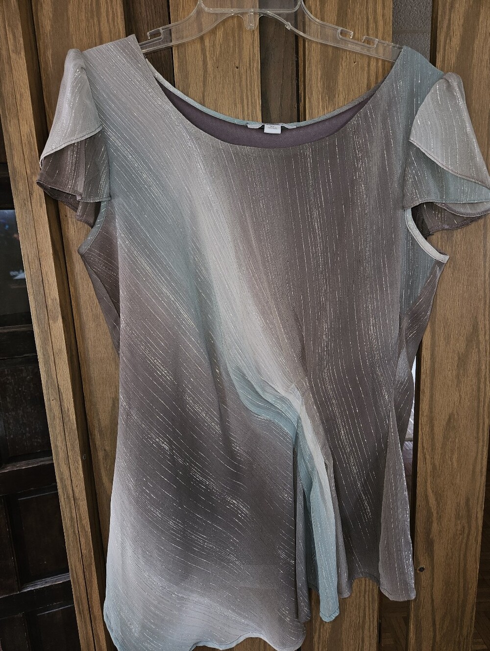 Dress Barn Sz XL Flowy, Metallic-Threaded Blouse